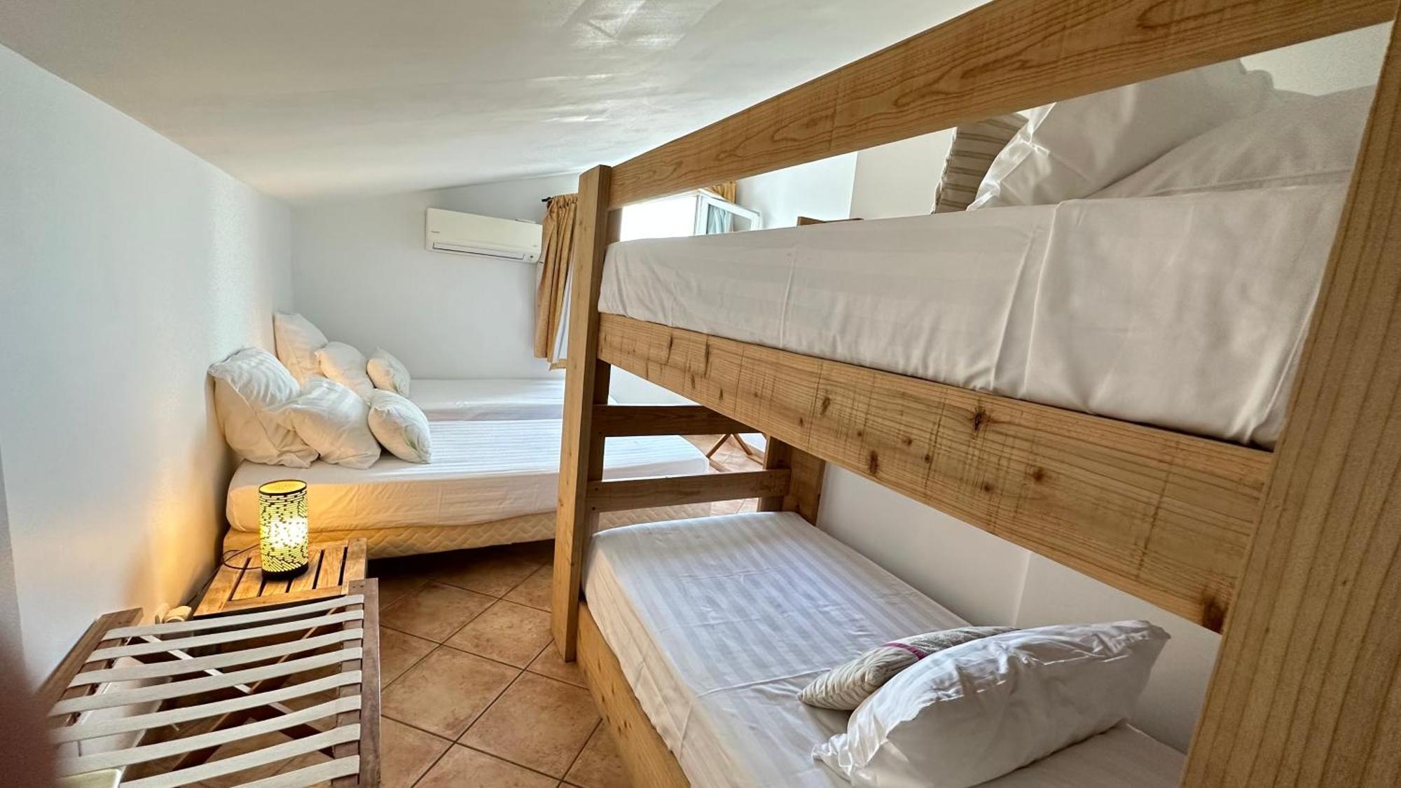 La Villa Miranda Meublé de Tourisme 4 * Saint-Gilles Les Bains Extérieur photo